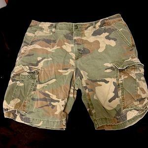 Old Navy Mens Camo Shorts